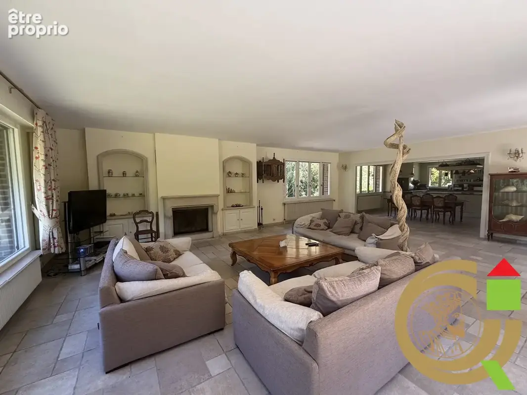 Maison 8 pièces 292 m² à vendre à Saint-Georges (62770) - photo 8