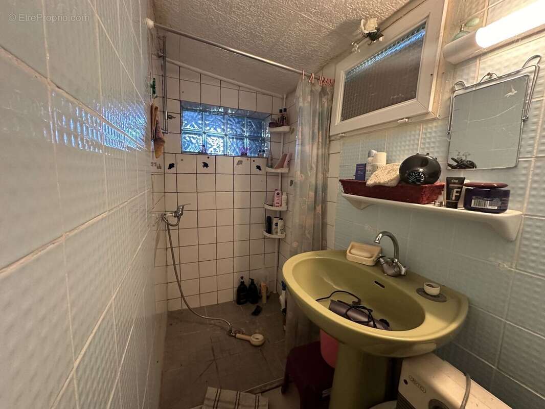 Terrain à BRUERE-ALLICHAMPS