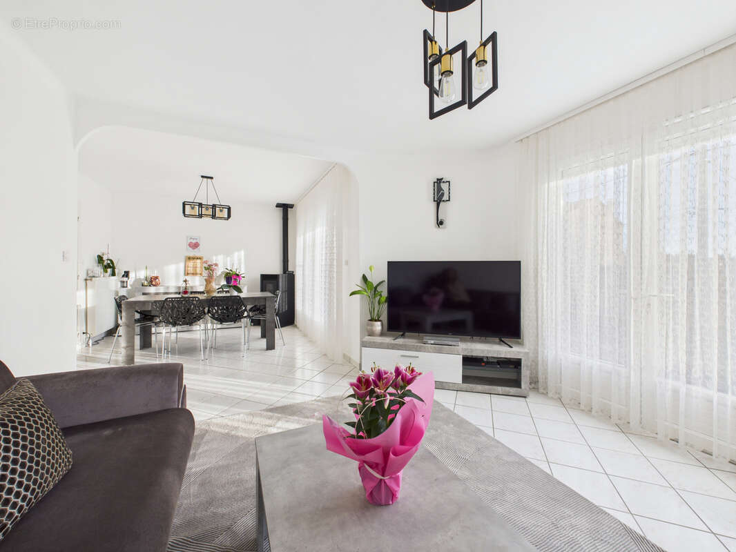 Maison à SAINTE-SIGOLENE