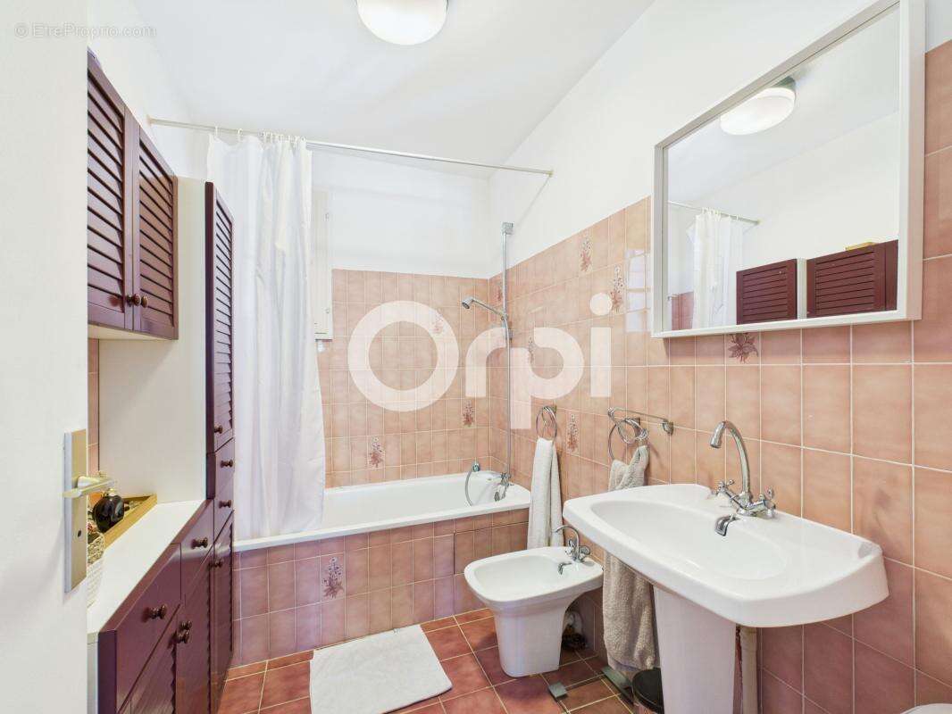 Maison à SAINT-PAUL-EN-FORET