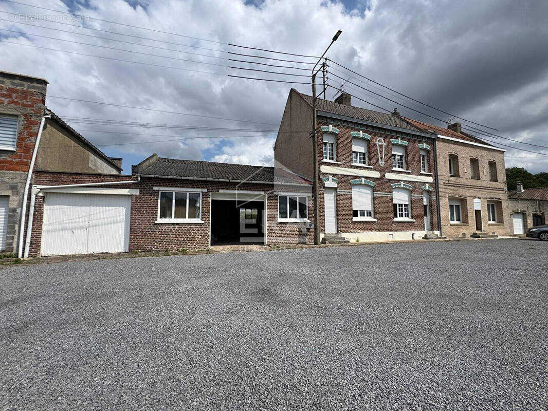 Maison à PONT-A-VENDIN
