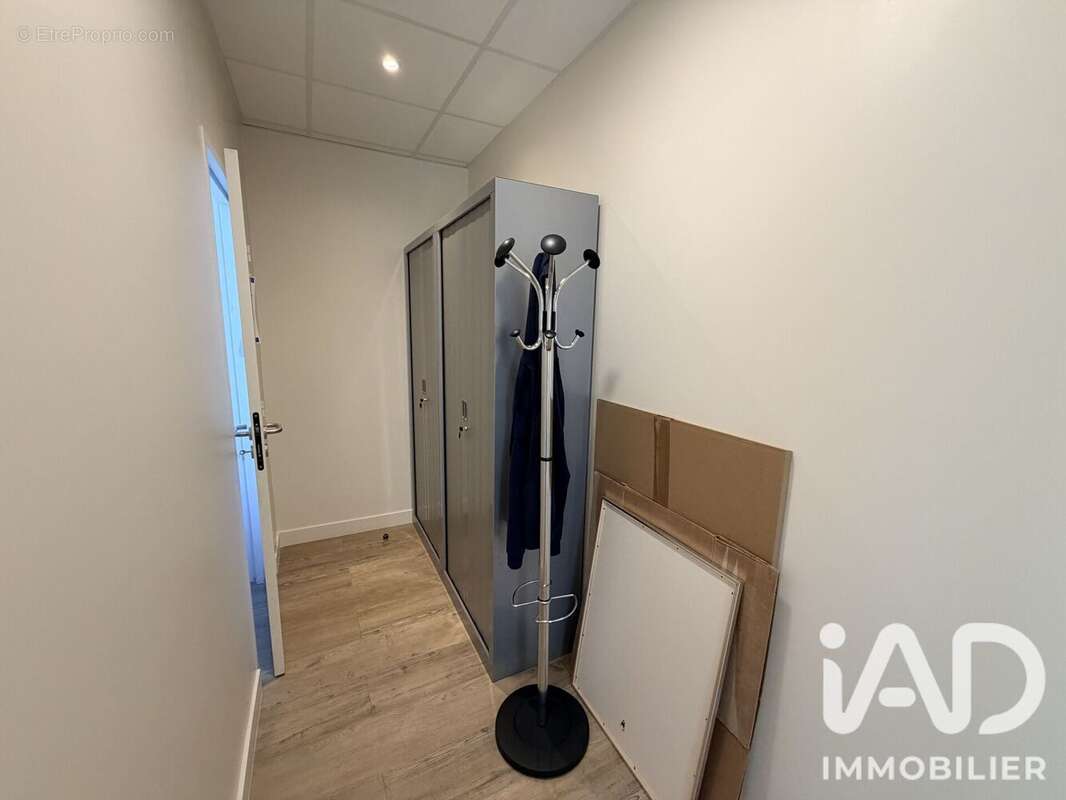 Commerce 71 m² à Autun  - photo 7