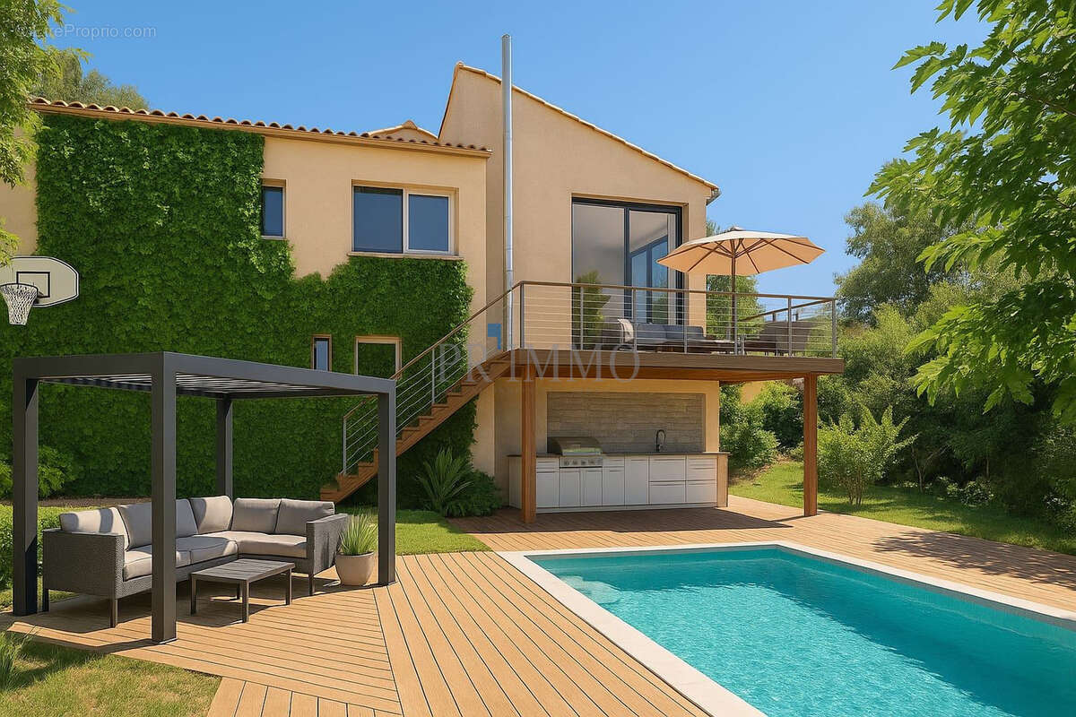 Maison à SAINT-RAPHAEL