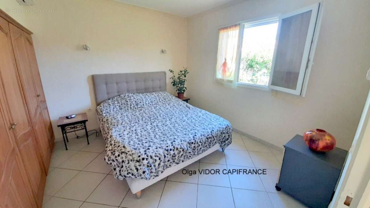 Dpt Hérault (34), à vendre LE GRAU D'AGDE maison P5  terrain 1000 m² double garage - photo 13