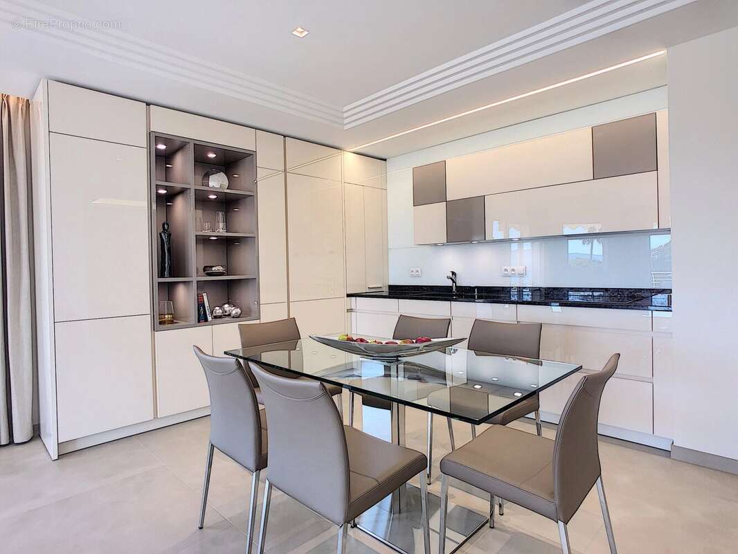 Appartement vue mer Cannes Croisette - photo 3