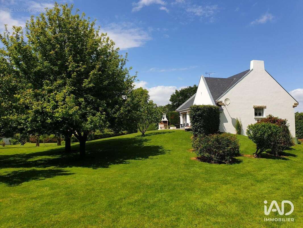 Photo 2 - Maison à SAINT-BERTHEVIN