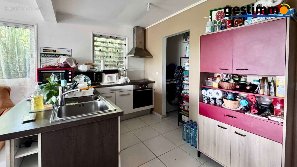 Appartement 81 m² à Remire-Montjoly  - photo 4