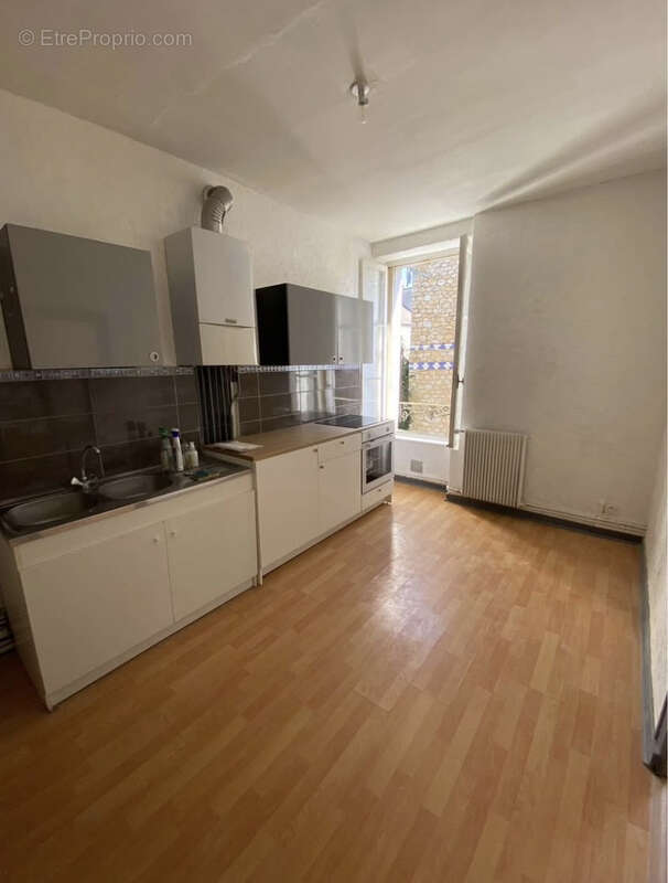 Appartement à FOUGERES