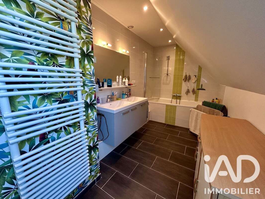 Maison 108 m² à Chanceaux-Sur-Choisille  - photo 8
