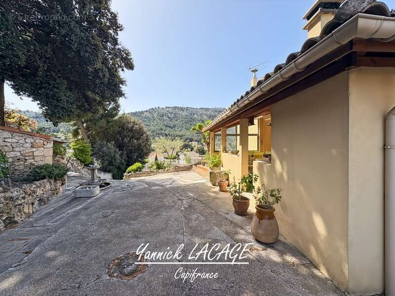 Maison à LA PENNE-SUR-HUVEAUNE