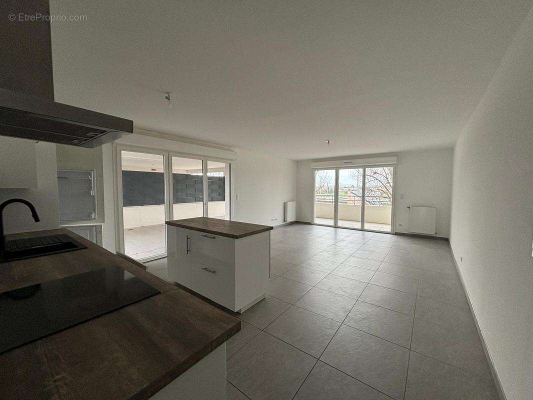 Appartement à QUINT-FONSEGRIVES
