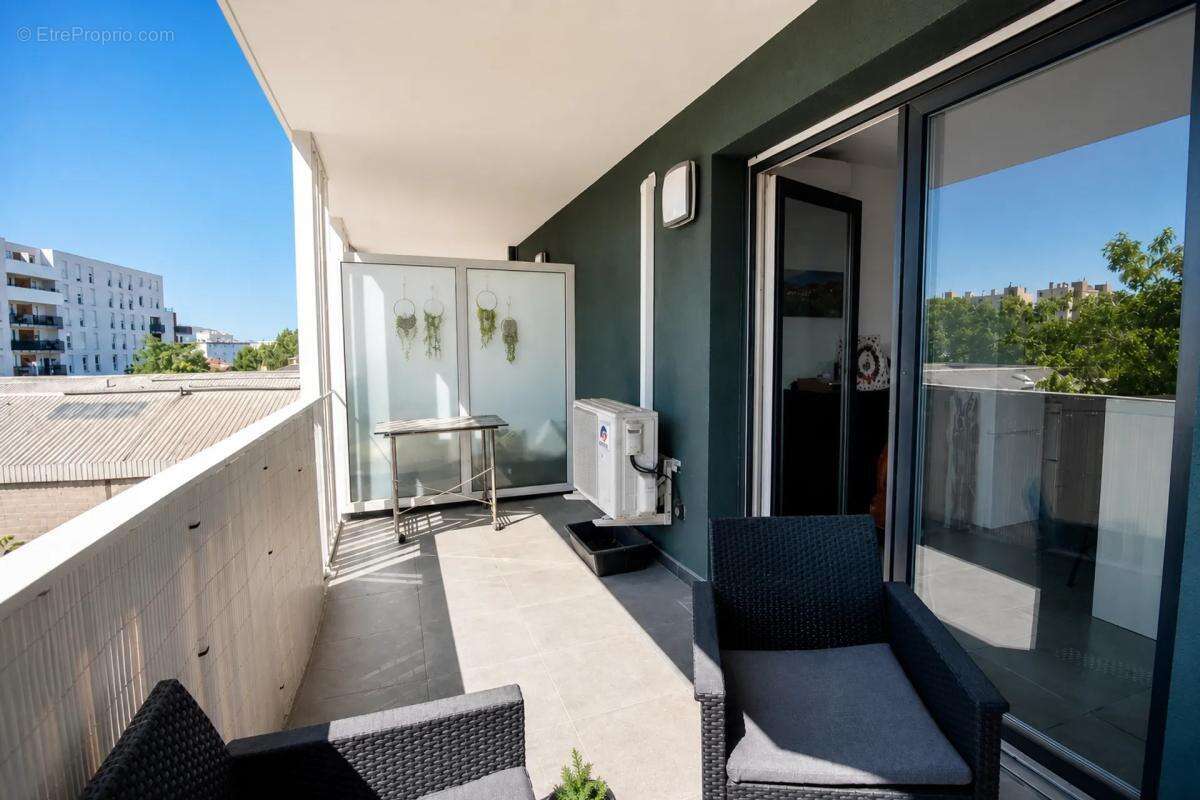 Appartement à MARSEILLE-10E