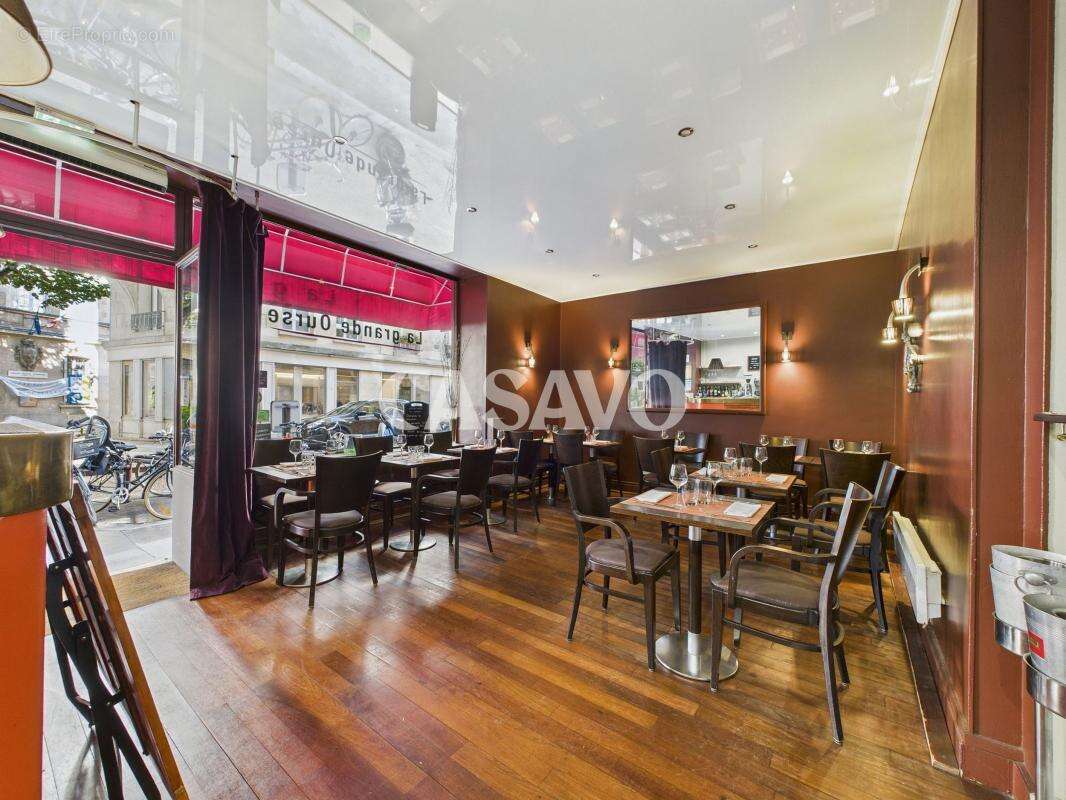 Appartement à PARIS-14E