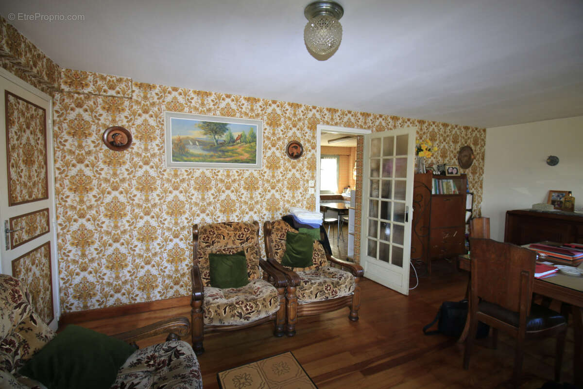 Maison à LARRESSORE