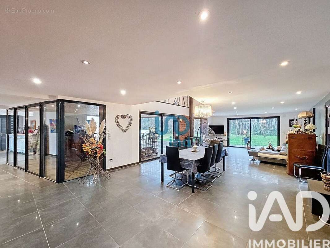 Photo 4 - Maison à RESIGNY