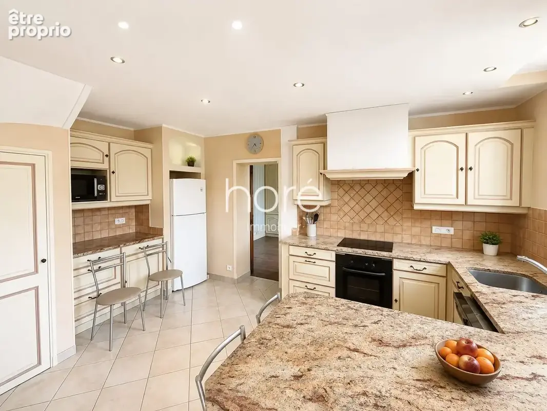 Maison 6 pièces 160 m² à vendre à Chamvres (89300) - photo 3