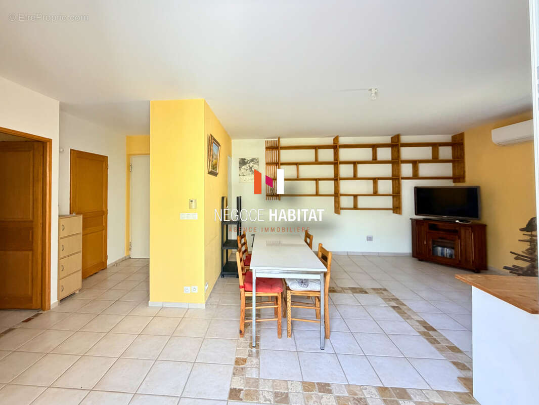 Appartement à VILLEVIEILLE