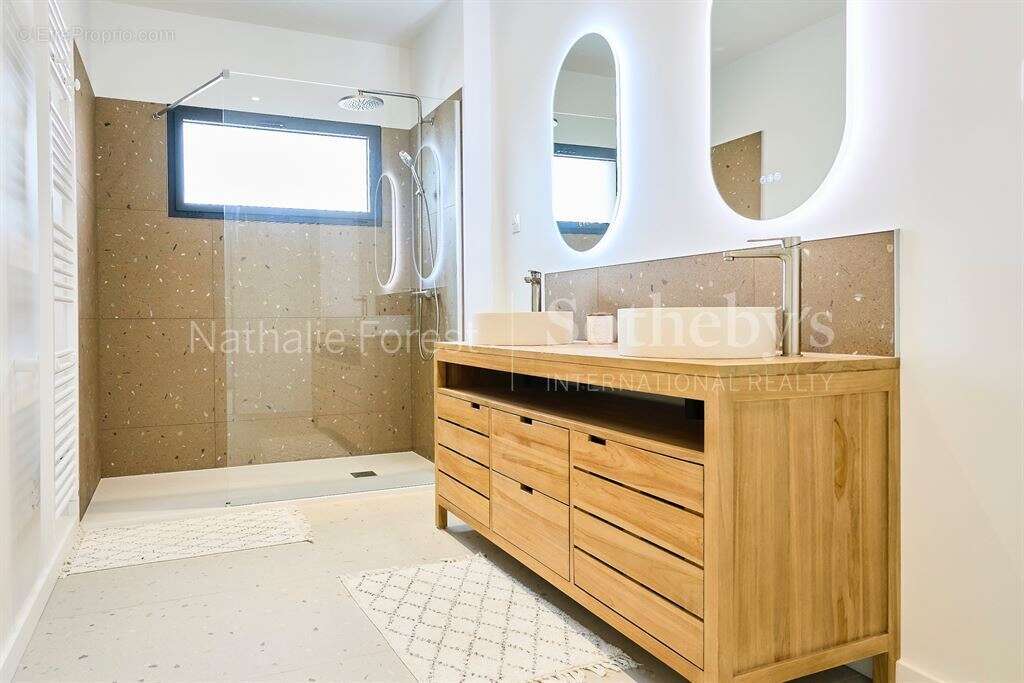 Maison à MARCQ-EN-BAROEUL