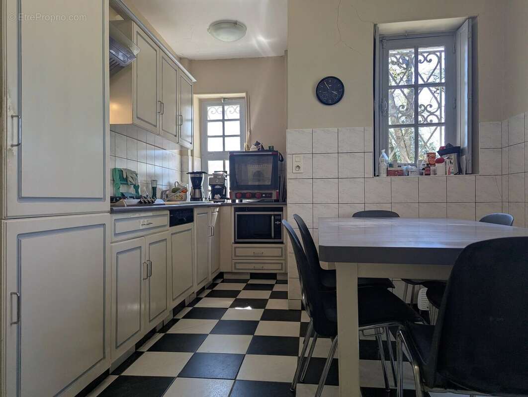 Maison à LA TRIMOUILLE
