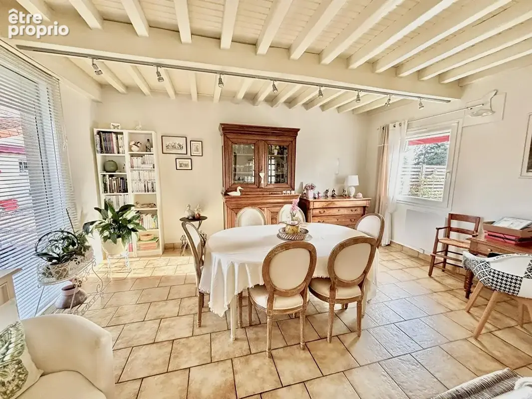 Maison familiale 141 m² pouilly-sous-charlieu - photo 6