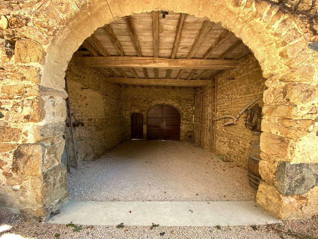 Maison à QUINCIE-EN-BEAUJOLAIS