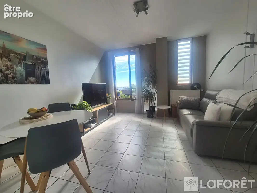 Appartement à PALAISEAU