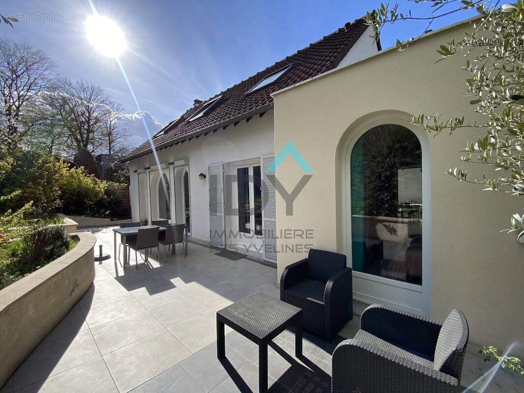 Maison à L'ETANG-LA-VILLE