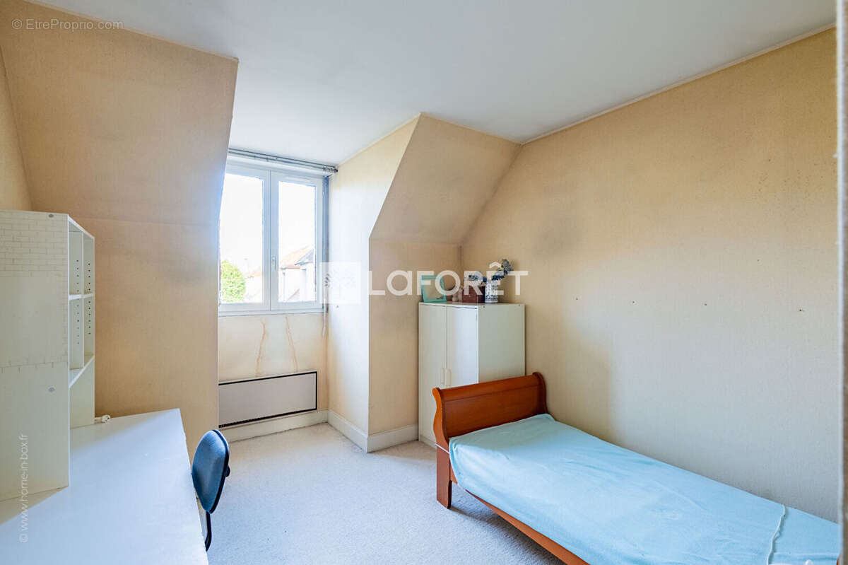 Maison à LOUVECIENNES