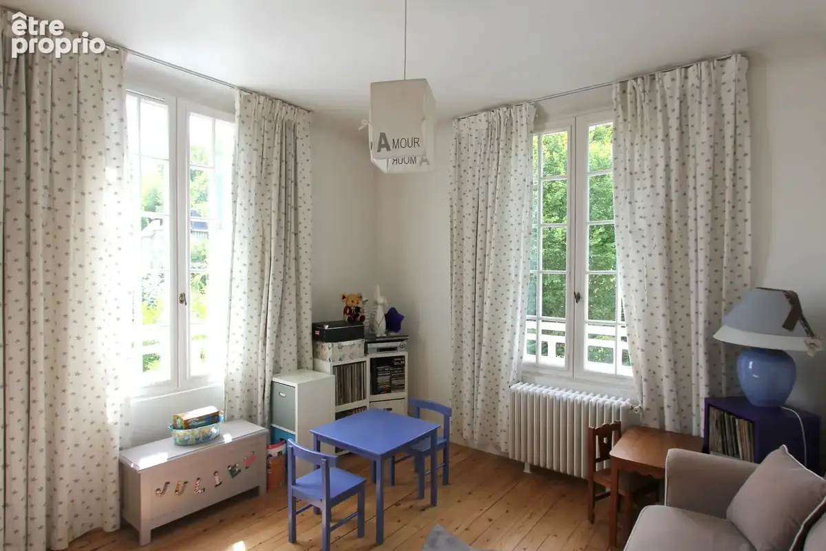 PARMAIN - L'ISLE ADAM Proprieté à vendre 7 pièces sur 2000m² - photo 9