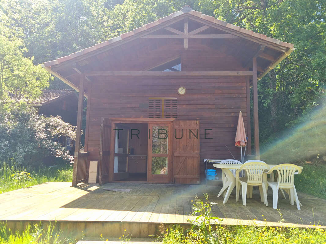 Maison à LAYRAC