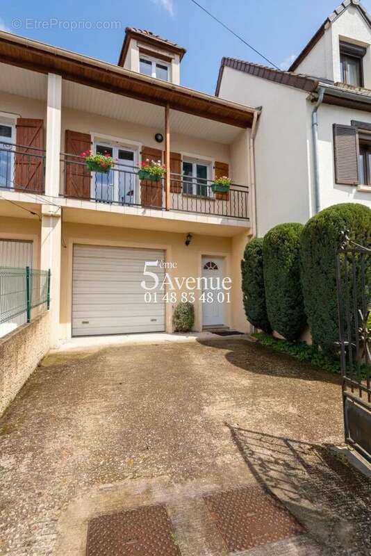 Maison à ROSNY-SOUS-BOIS