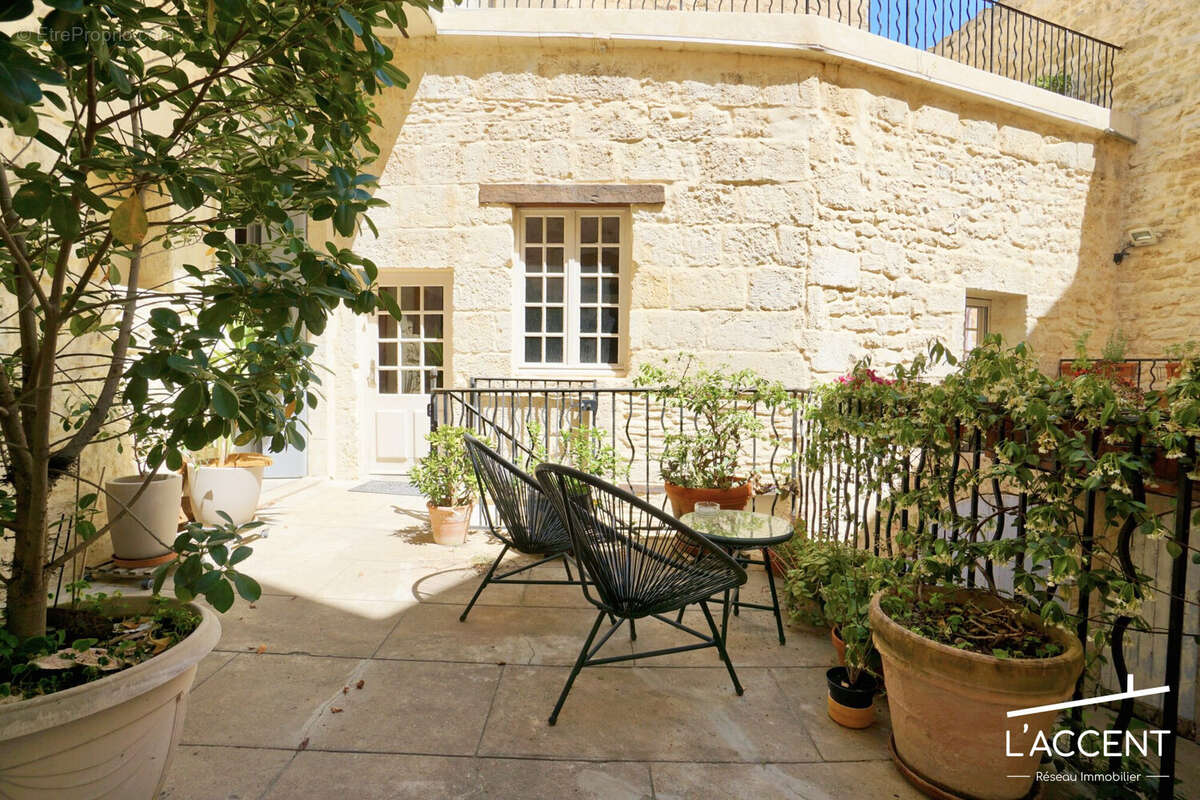 Maison à SAINT-GILLES