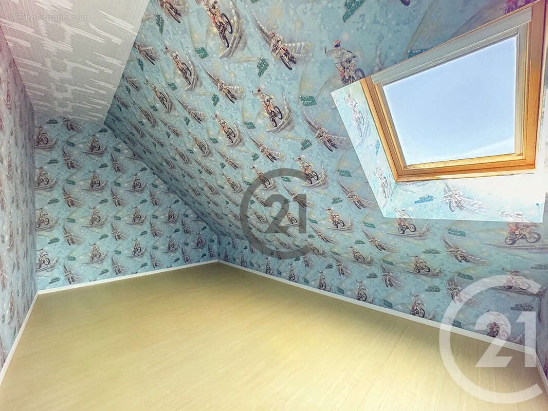 Maison 156 m² à Saint-Agnan  - photo 12