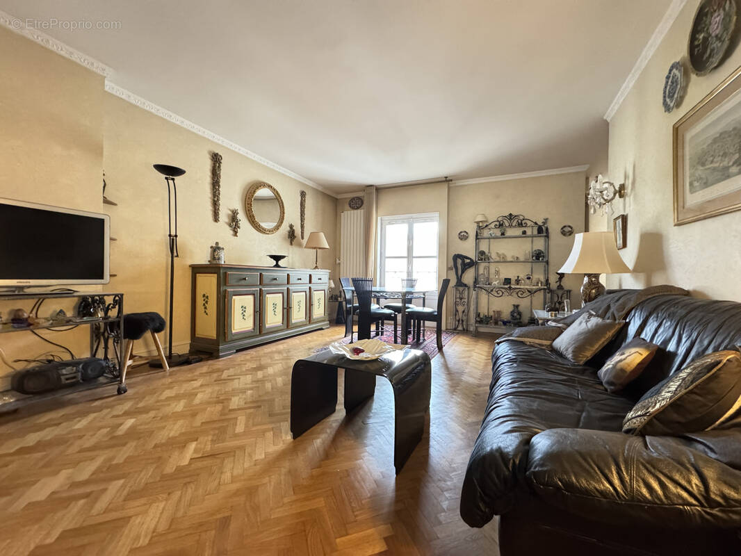 Appartement à SAINT-GERMAIN-EN-LAYE