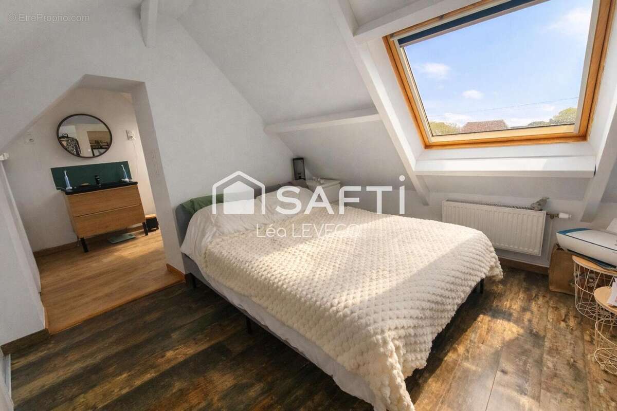 Maison 180 m² à Preux-Au-Bois  - photo 7