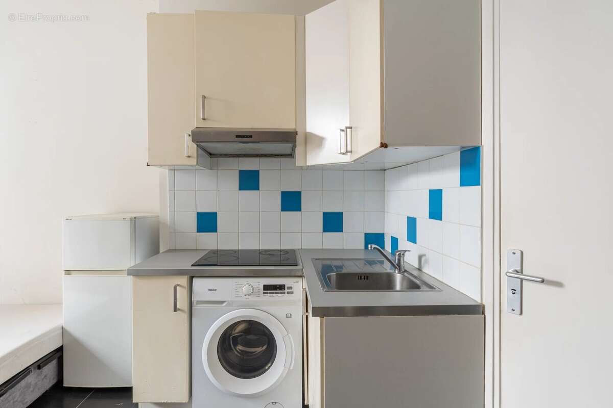 Appartement à PARIS-7E