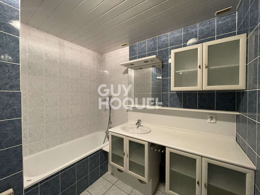 Maison à FONTENAY-TRESIGNY