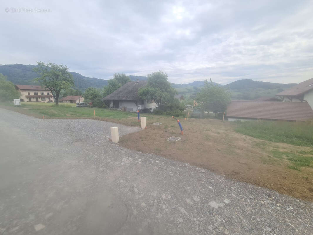 Terrain à BURDIGNIN