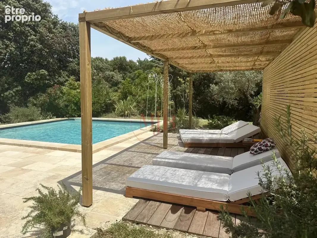 Maison 201 m² à Peyrolles-En-Provence  - photo 5