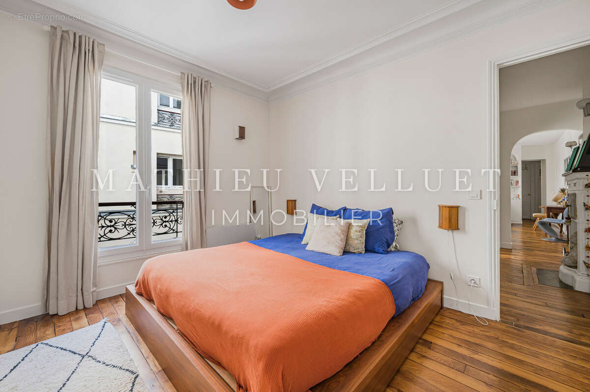 Appartement à PARIS-18E