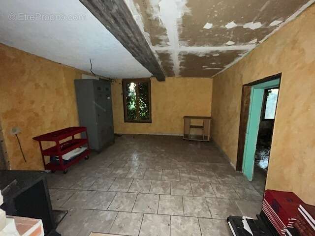 Maison 90 m² à Balan  - photo 17