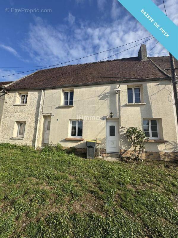 Maison à SAINT-GERMAIN-SOUS-DOUE