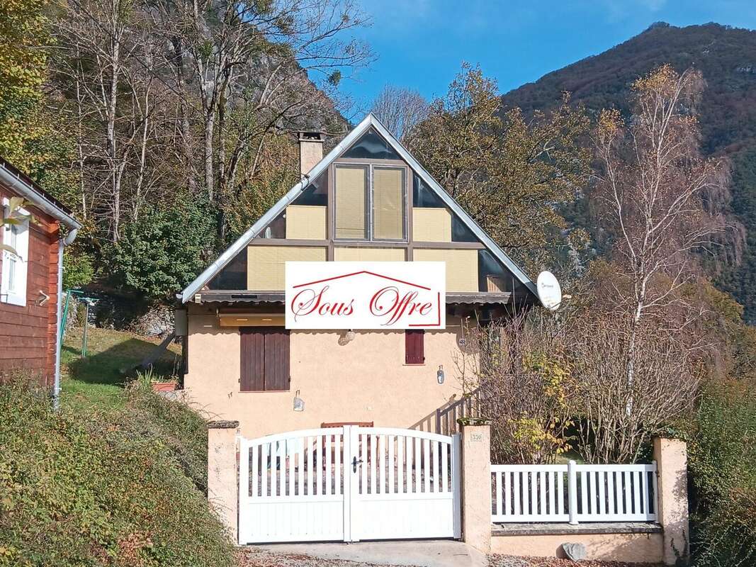 Maison à SAINT-BEAT