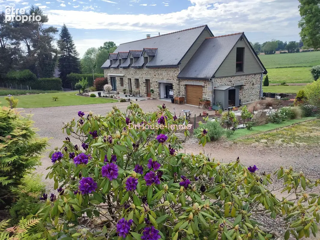 Maison 7 pièces 172 m² à vendre à Vire (14500) - photo 3