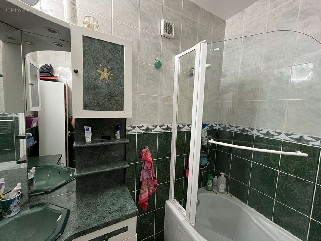 Appartement à NANTERRE