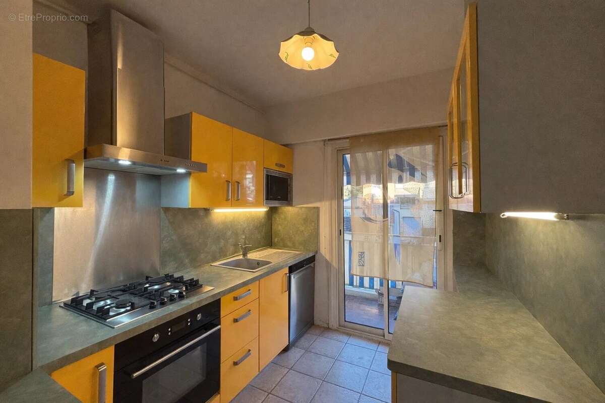 Appartement à NICE