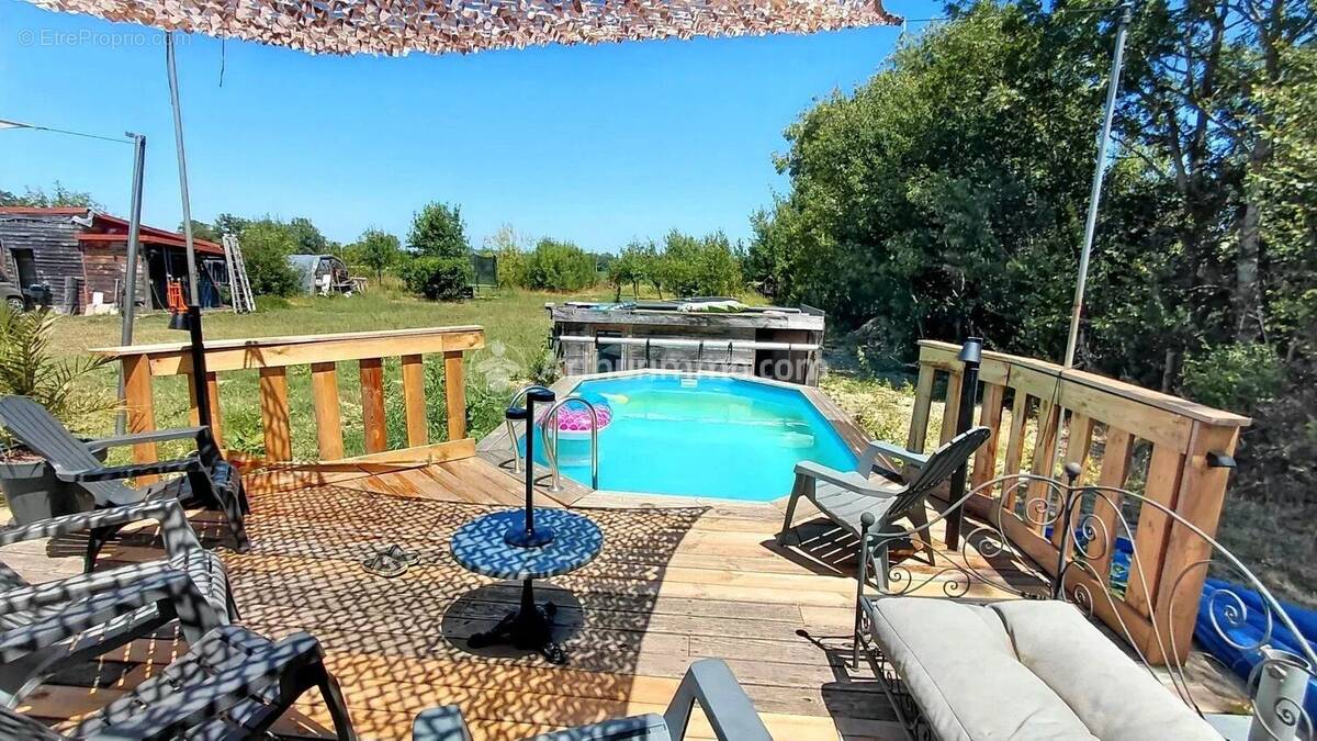 Appartement à SOUAL