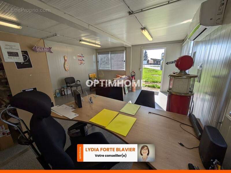 Terrain à PIERRE-BUFFIERE