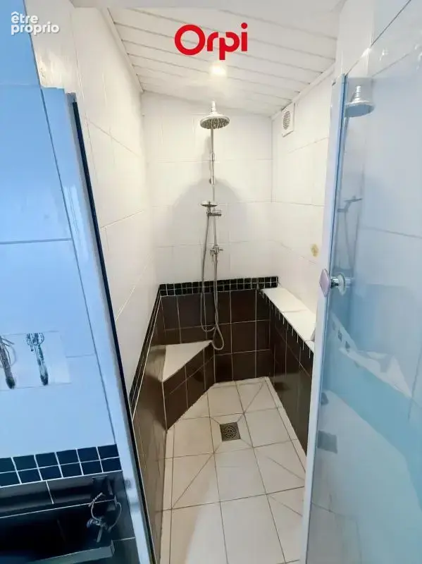 Maison lumineuse avec vie de plain-pied, suite parentale et double garage - photo 6