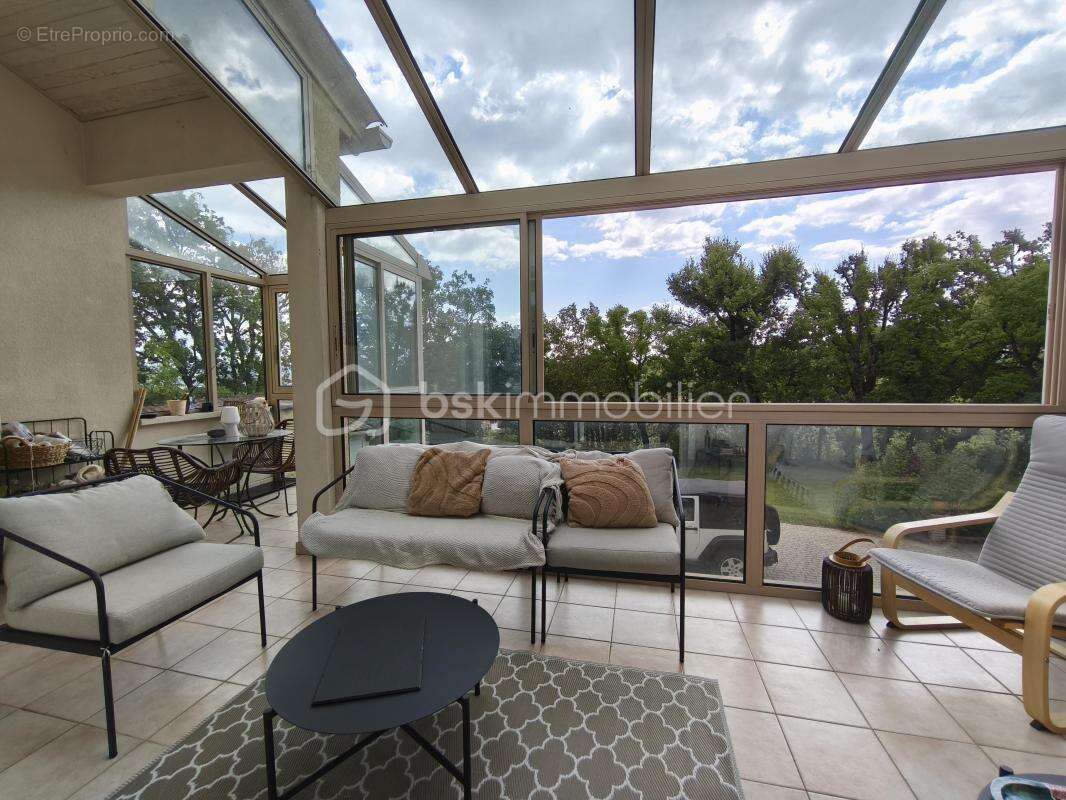 Maison à PIERREVERT